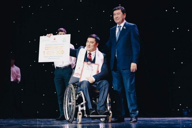 Житель Туркестанской области стал обладателем юбилейной премии «Жан шуак»