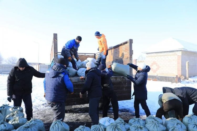 Туркестан: Арысский предприниматель подарил тепло 30 семьям