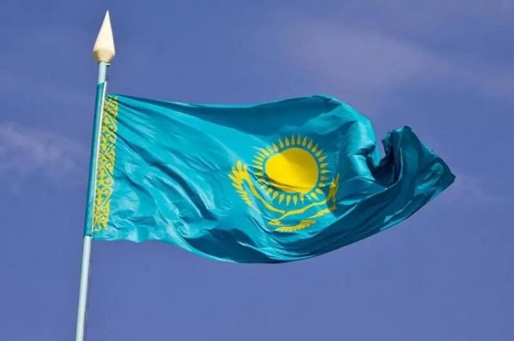 Известные казахстанцы участвуют в телемарафоне ко Дню государственных символов